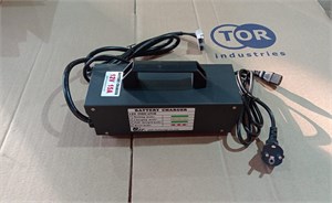 Зарядное устройство для штабелёров DYC/PEMS 12V/15A (Charger) 1002948